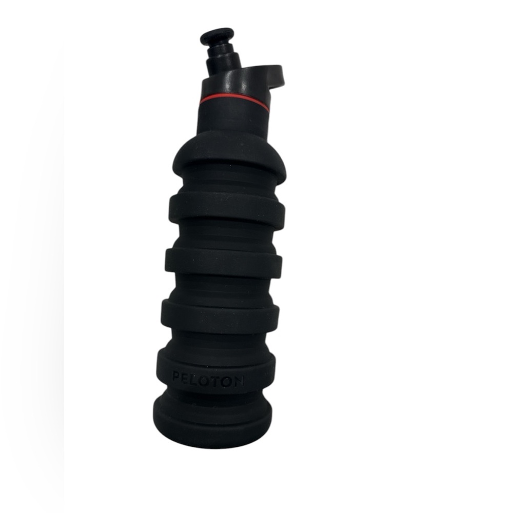 Peloton water bottle Unused NWOT Peloton Collapsible expandable host pick